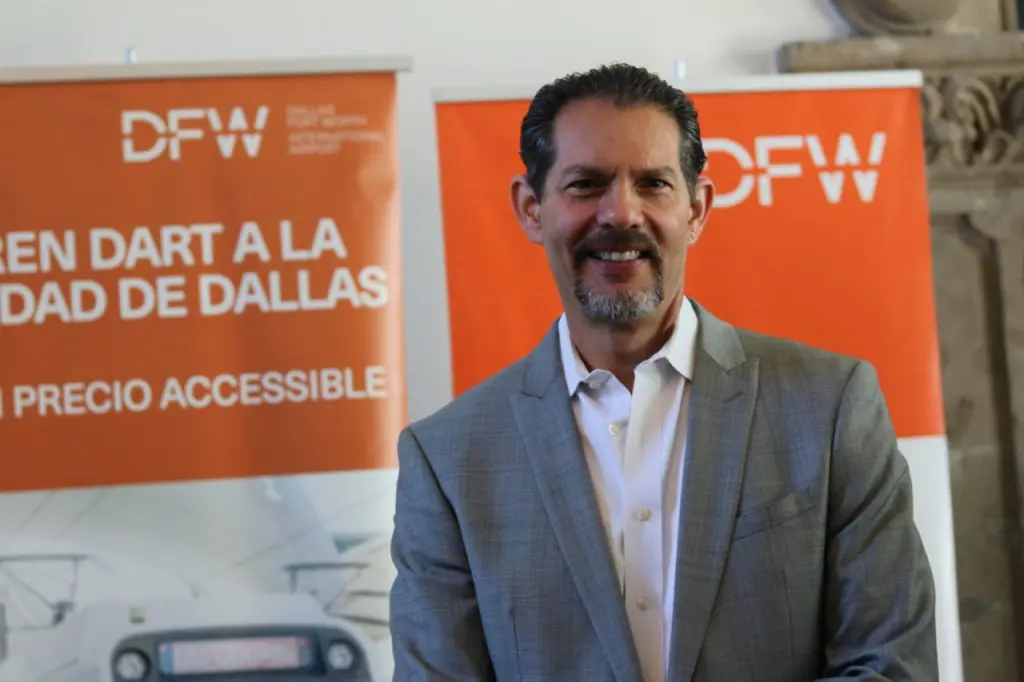 Milton De La Paz de DFW Airport