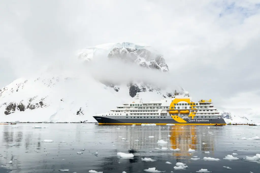 Vija en crucero con Quark Expeditions
