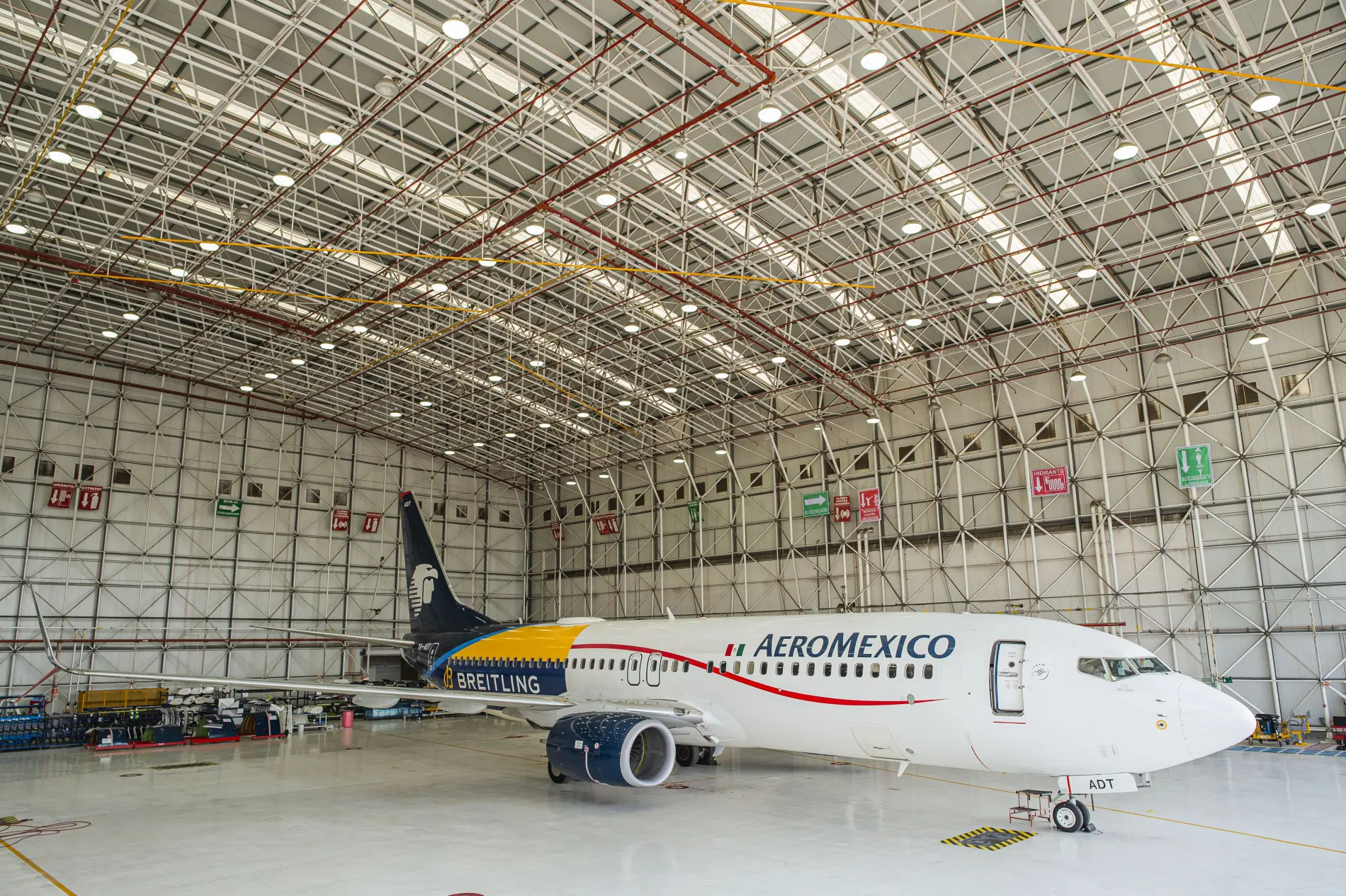 Aeromexico & Breitling