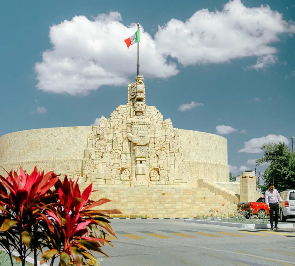 Tendencias de viaje: ¿qué países quieren visitar los mexicanos este 2025? Mérida es reconocida como ciudad de negocios.