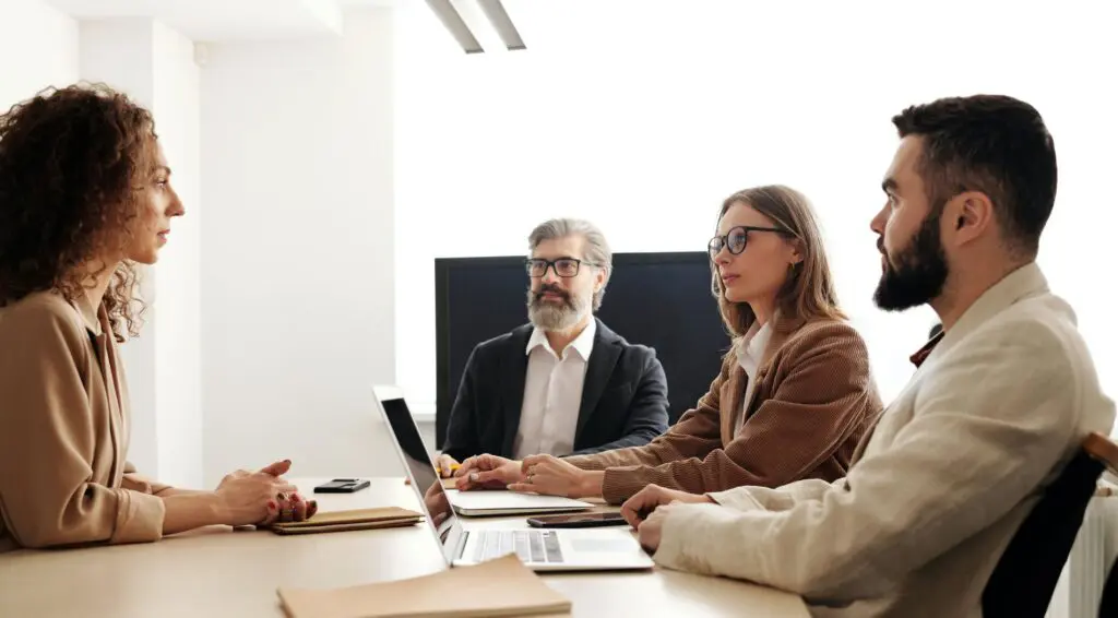 Rotación y escasez de personal, los principales retos de las empresas en Latam