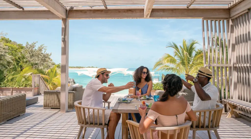 Las Bahamas presenta sus novedades y descuentos para esta temporada Las Bahamas presenta sus novedades y descuentos para esta temporada