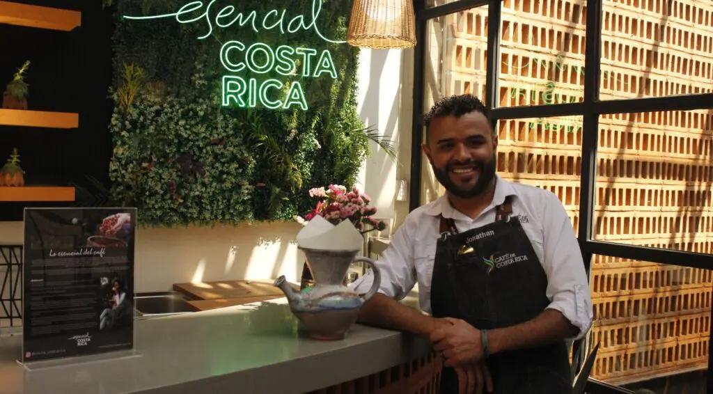 Esencial Costa Rica realiza cata de café en México