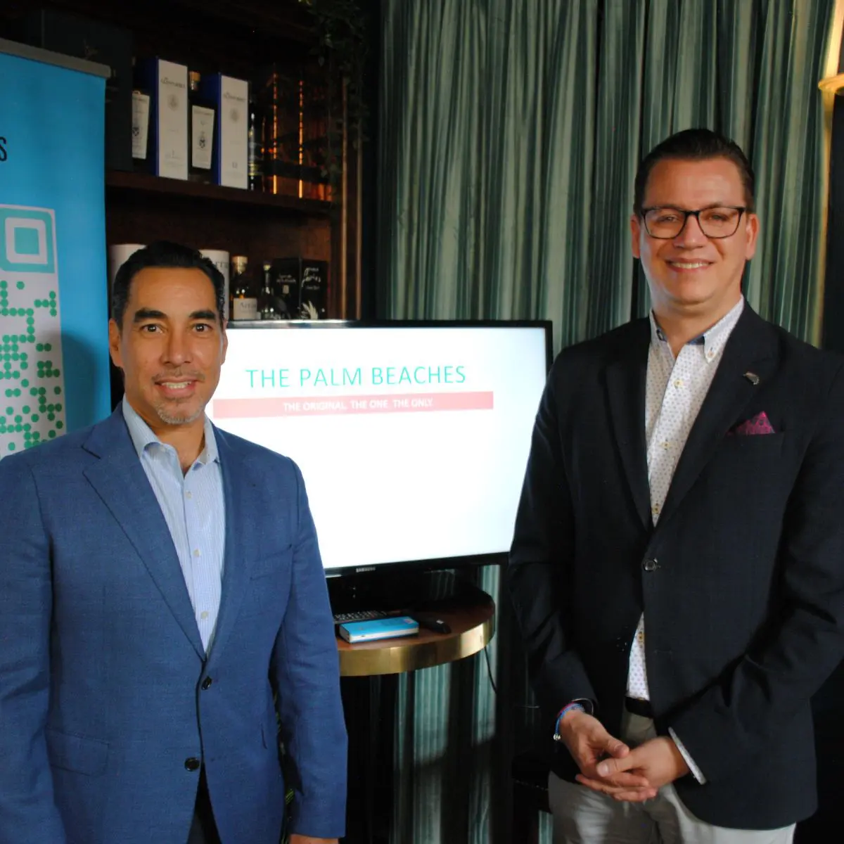 Rafael Aponte, director general de AVIAREPS y Erick Garnica, Associate Vice President Global Leisure Sales para The Palm Beaches. 