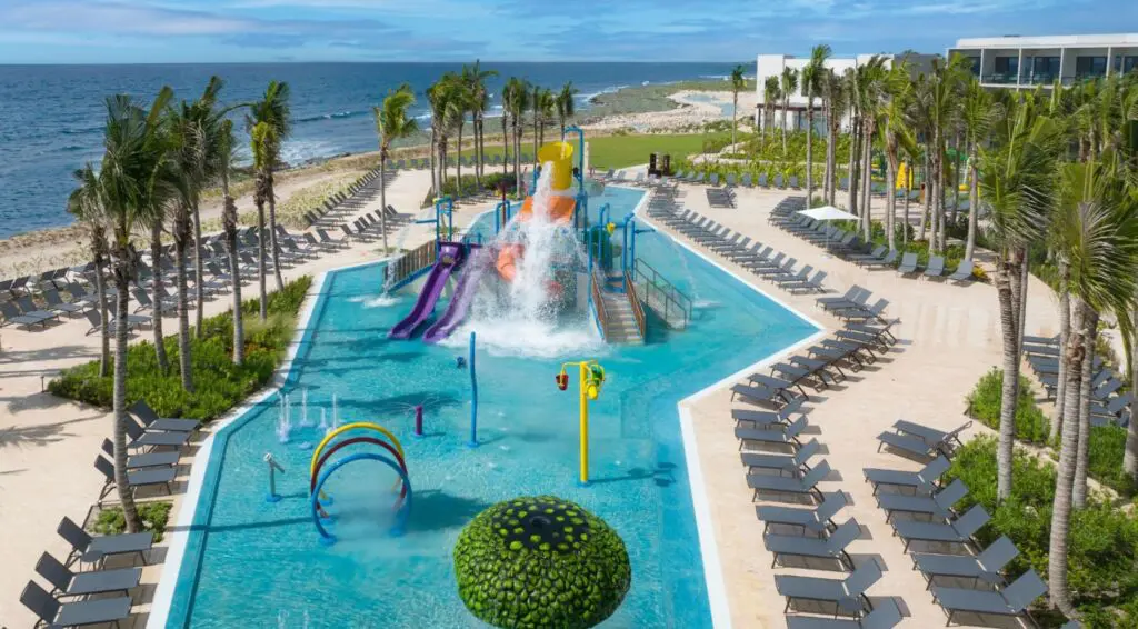 La Navidad llega a Hilton Tulum Riviera Maya All-Inclusive Resort