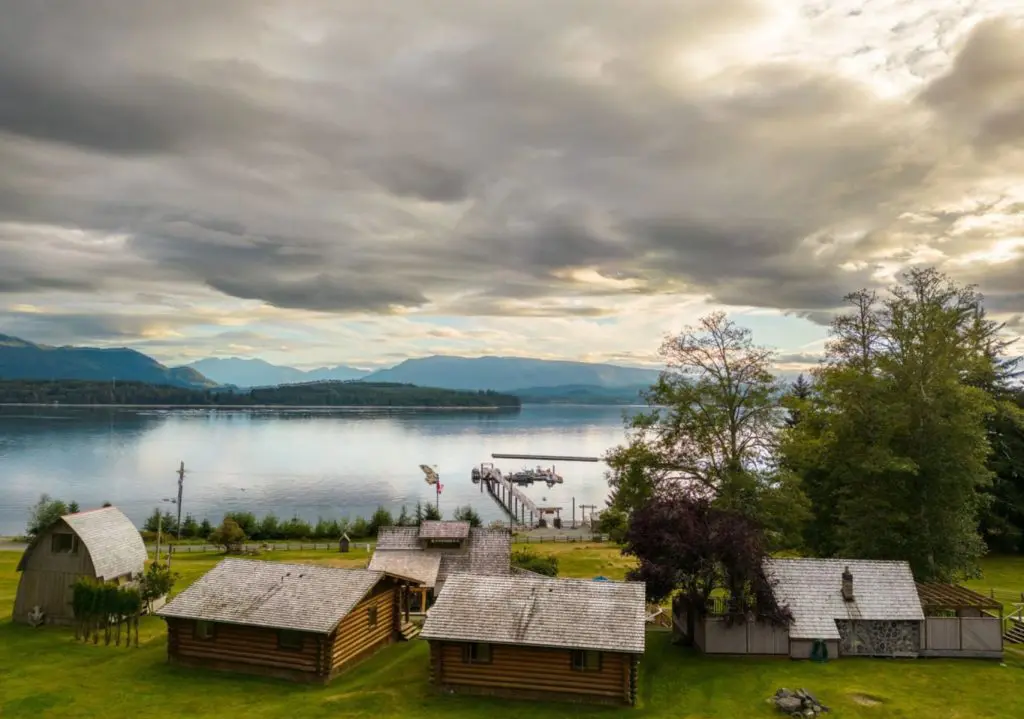 Hoteles British Columbia, destino al que puedes llegar con Flair airlines. 