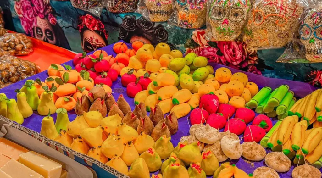 La Feria del Alfeñique, una opción para vivir el Día de Muertos en Toluca La Feria del Alfeñique, una opción para vivir el Día de Muertos en Toluca