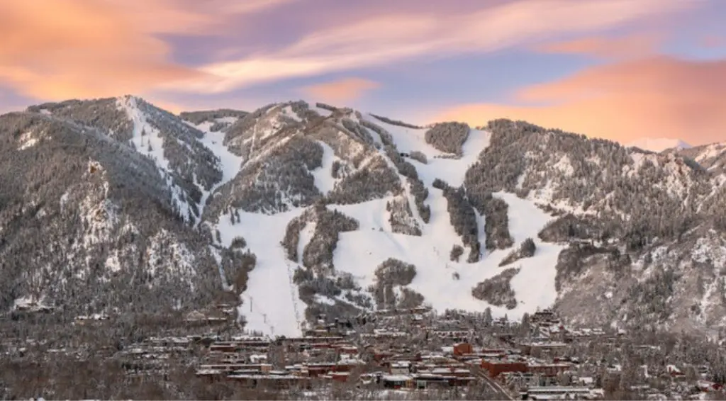 Aspen Snowmass: Todo lo que debes saber antes de ir a esquiar