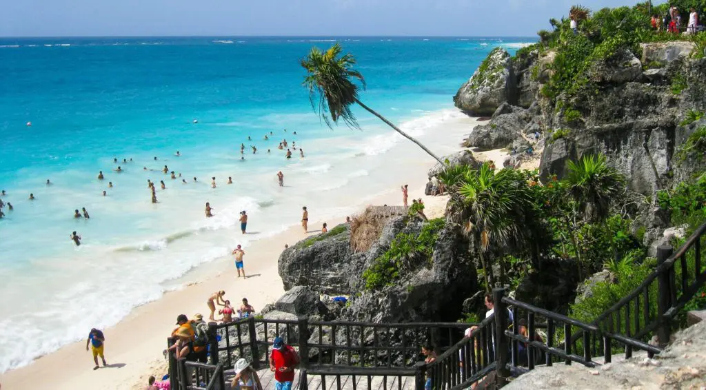 Entrada de divisas turísticas se mantiene a la alza