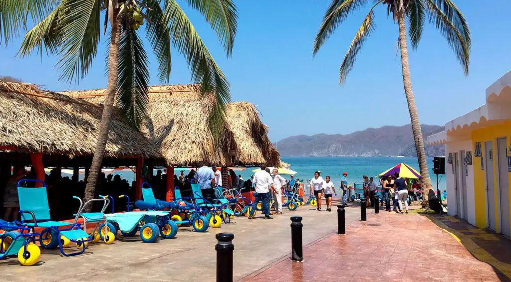 ¡Playa para todos! Este destino en México tiene acceso para personas con discapacidad en su costa 