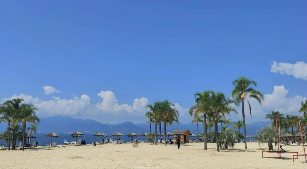 Congreso aprueba impuesto a turistas extranjeros en Puerto Vallarta 