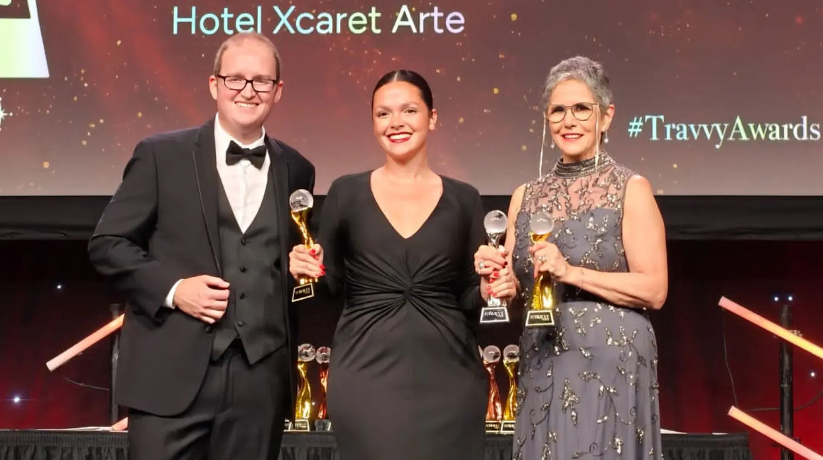 Grupo Xcaret en los Travvy Awards,