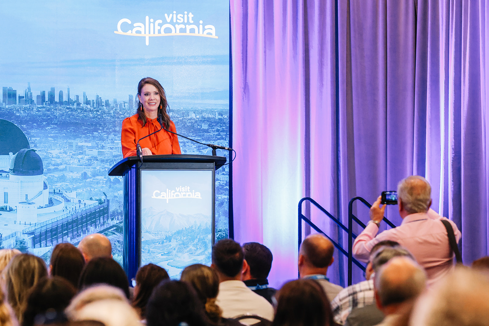 Caroline Beteta, presidenta y CEO de Visit California