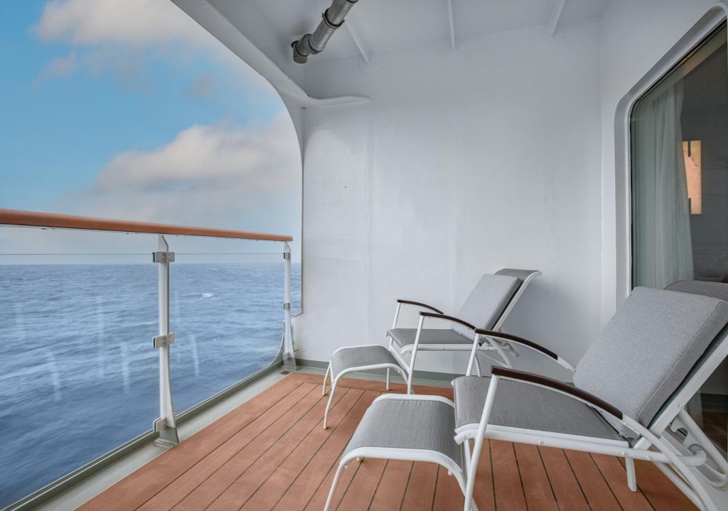Alma Cruceros.
