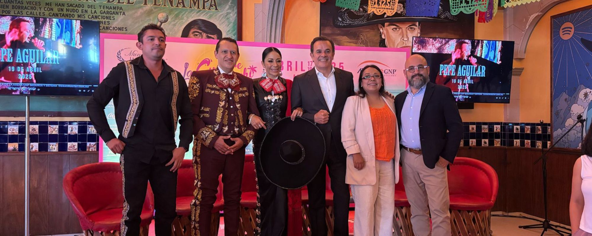 Cumbre del mariachi 2025.