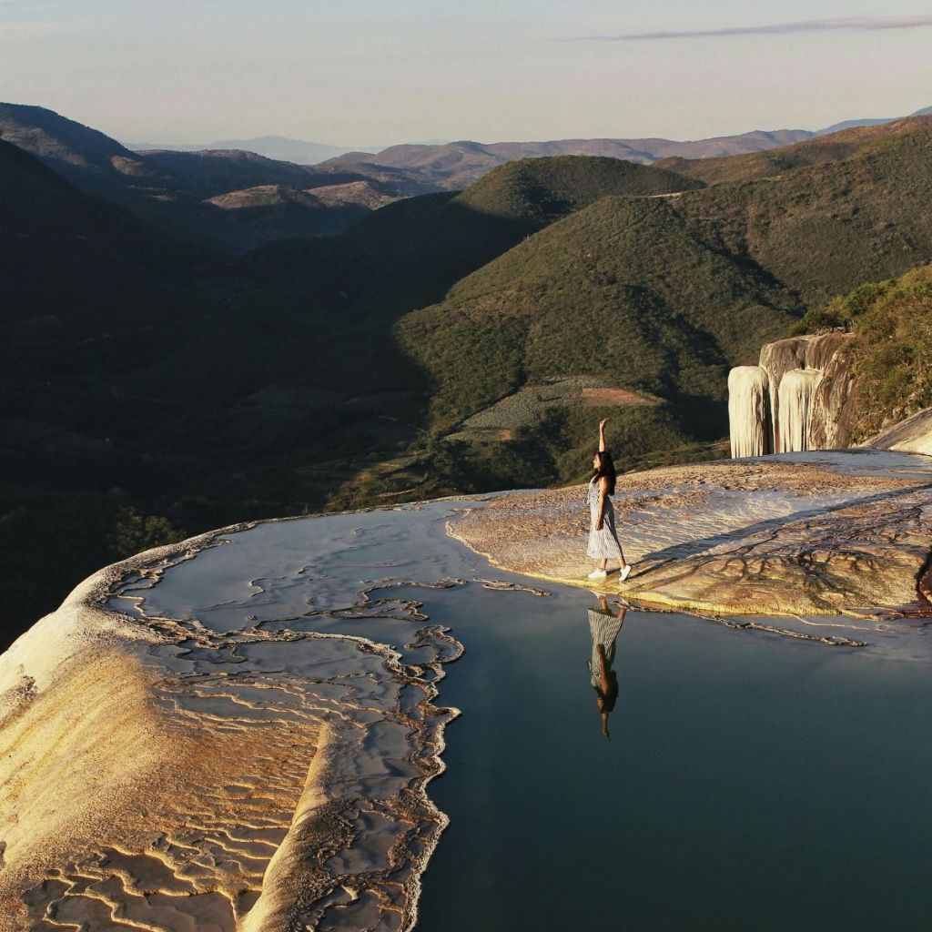 Hierve el Agua, uno de los destinos de verano 2025. 